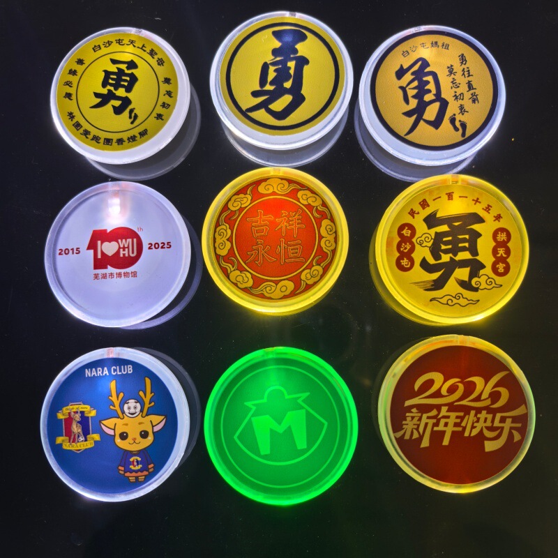 Wholesale Round Luminous Badges Led Brooches Party Gifts Wedding Evening Badges Flashing Luminous Badges Wholesale Round Luminous Badges Led Brooches Party Gifts Wedding Evening Badges Flashing Luminous Badges