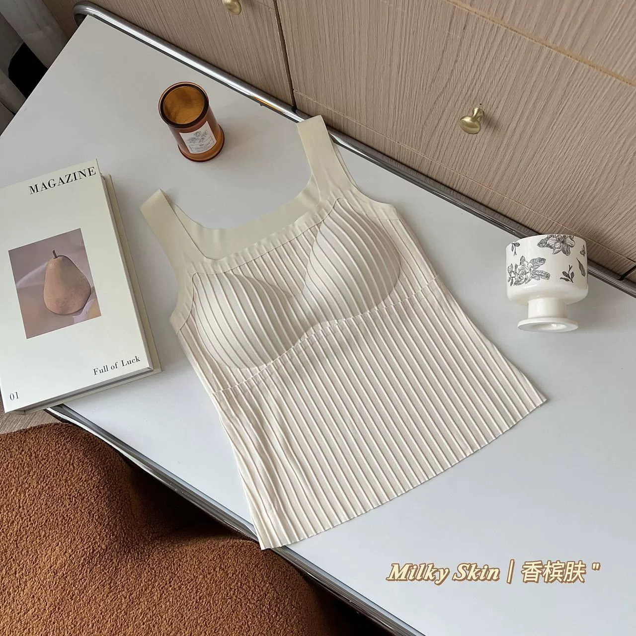 Summer top with cups, sexy brand straps
