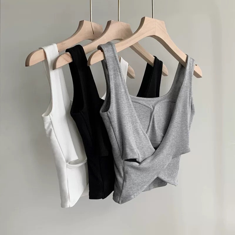 U-Neck Pleated Short-Sleeve T-Shirt for Women, New Spring/Summer Style with Chest Pads, Slim-Fit Short Top, Pure and Beautiful Back Design, Sweet and Spicy Style