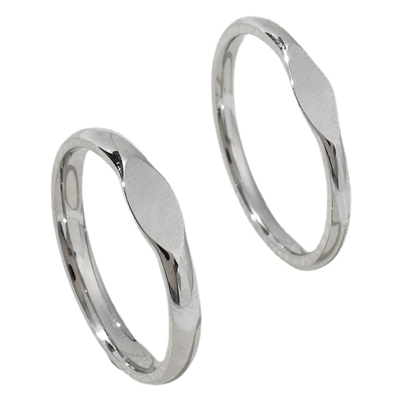 Stainless Steel Jewelry Fashion Light Luxury 4mm Light Plate Engravable Couple Titanium Steel Ring Ring Female Source Factory
