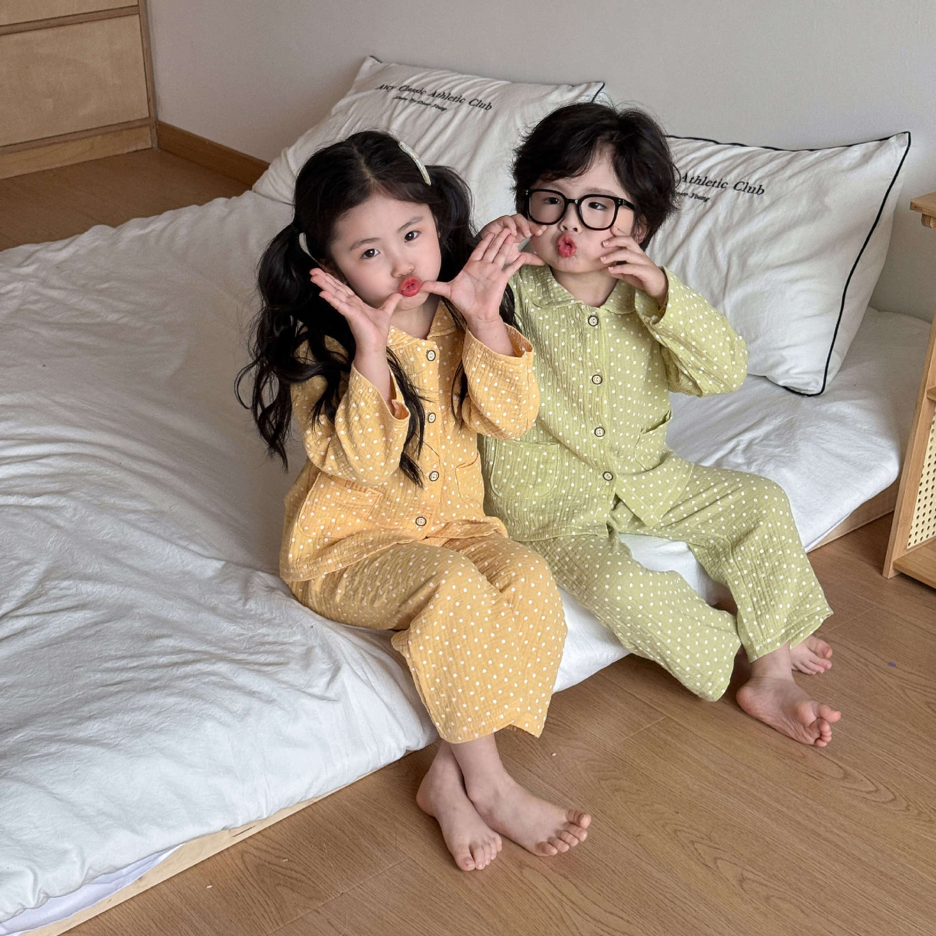 [Candy Color] Children's Gauze Pajamas Spring Casual Pure Cotton Polka Dot Two-Piece Set Men's and Women's Long-Sleeved Home Clothes Set