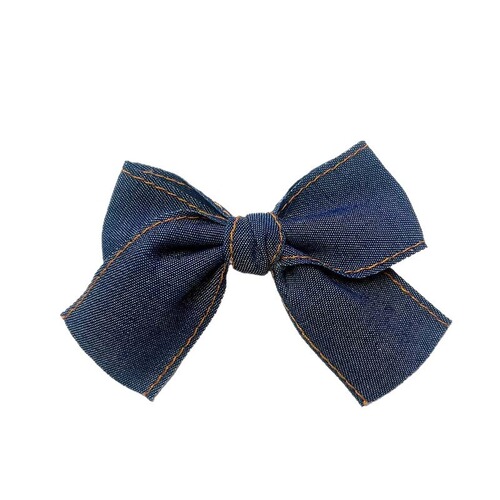 Three-dimensional apple shoe buckle denim bow shoe flower drift bottle cross-border clog shoe accessories 2026 spring and summer new style