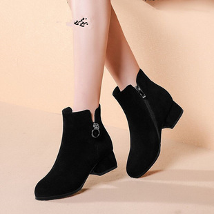 2024 spring and summer new foreign trade thick heel round head fashion mother shoes plus velvet warm low heel non-slip border trade cross-border