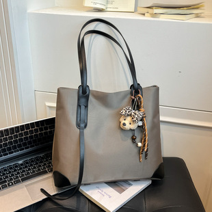 ��������ɫţ�����ذ��ϰ�ͨ�ڰ�2025�¿�ٴ�μ�����Ů��