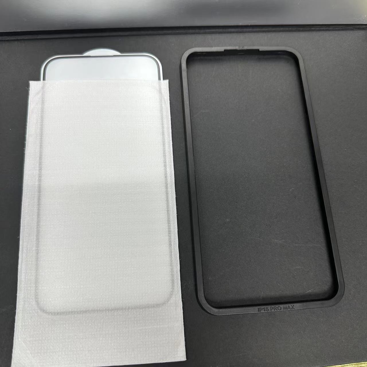 Adecuado para película templada de Apple iPhone15Promax película de marco de posicionamiento 15 HD película anti-Pía película de cubierta de pantalla completa