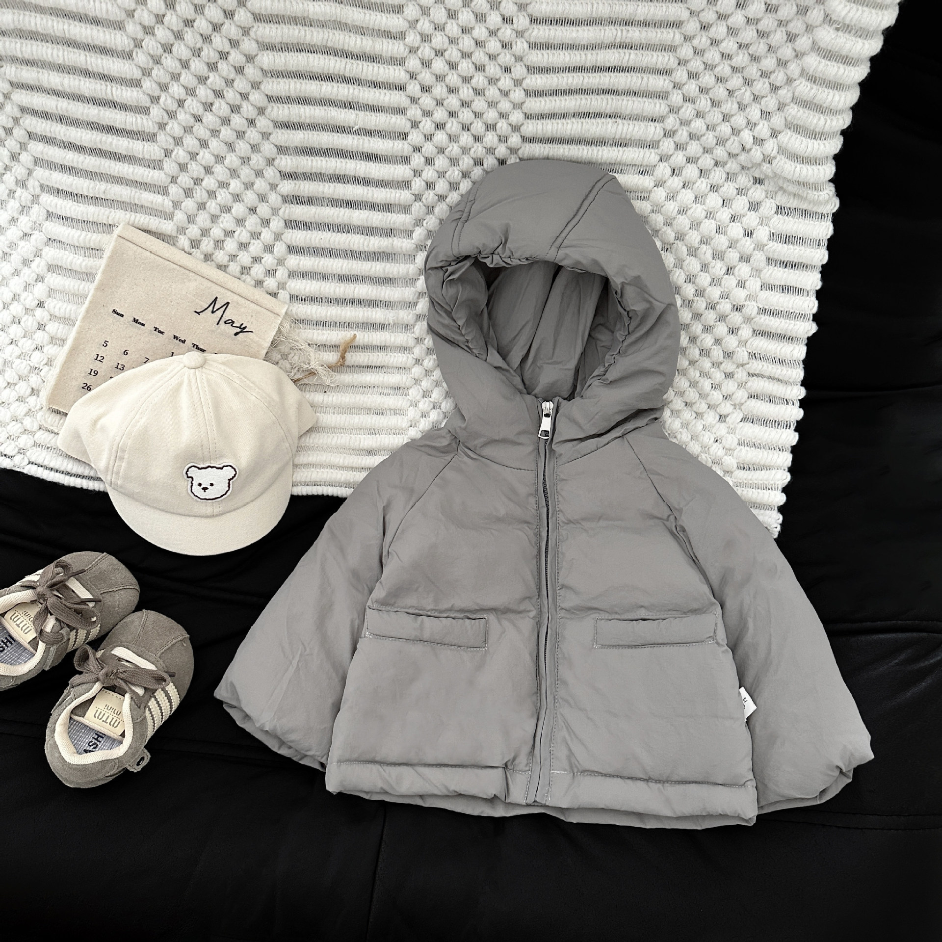 Chaqueta de invierno para niños, ropa de bebé con capuzas, chaqueta blanca delgada, chaqueta caliente para bebés, moda