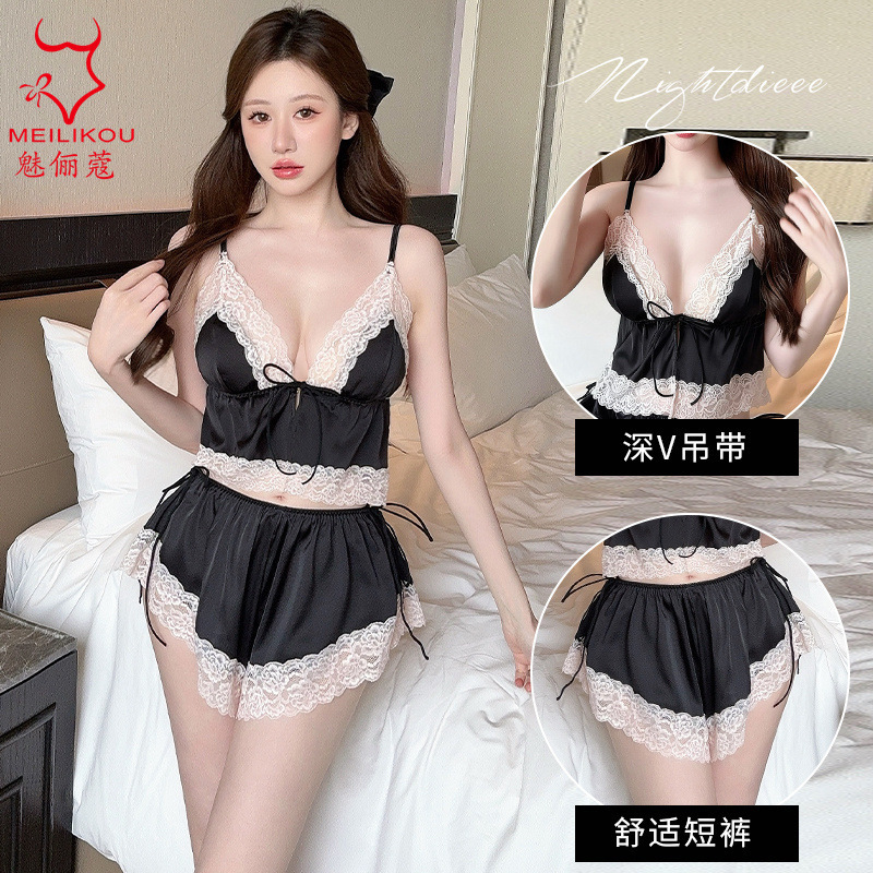 Meili Kou's New Light Luxury Pure Desire Style Lace Camisole Nightgown Fashion Slit Shorts Loungewear Set 2332 Meili Kou's New Light Luxury Pure Desire Style Lace Camisole Nightgown Fashion Slit Shorts Loungewear Set 2332