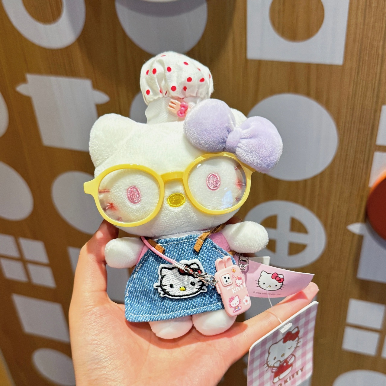 正版小厨娘hellokitty包包挂件毛绒公仔玩偶凯蒂猫kt猫钥匙扣挂饰-阿里巴巴