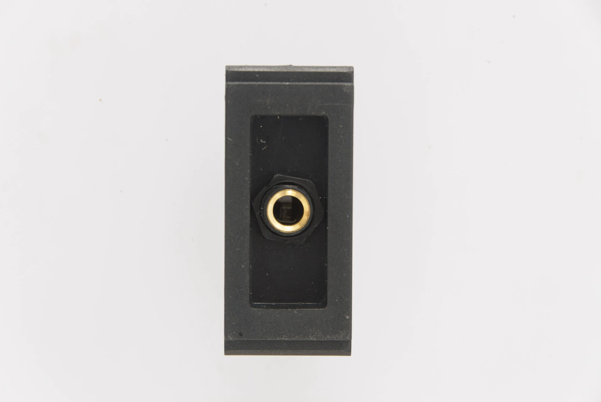 Electric accessories, module, changeable power supply