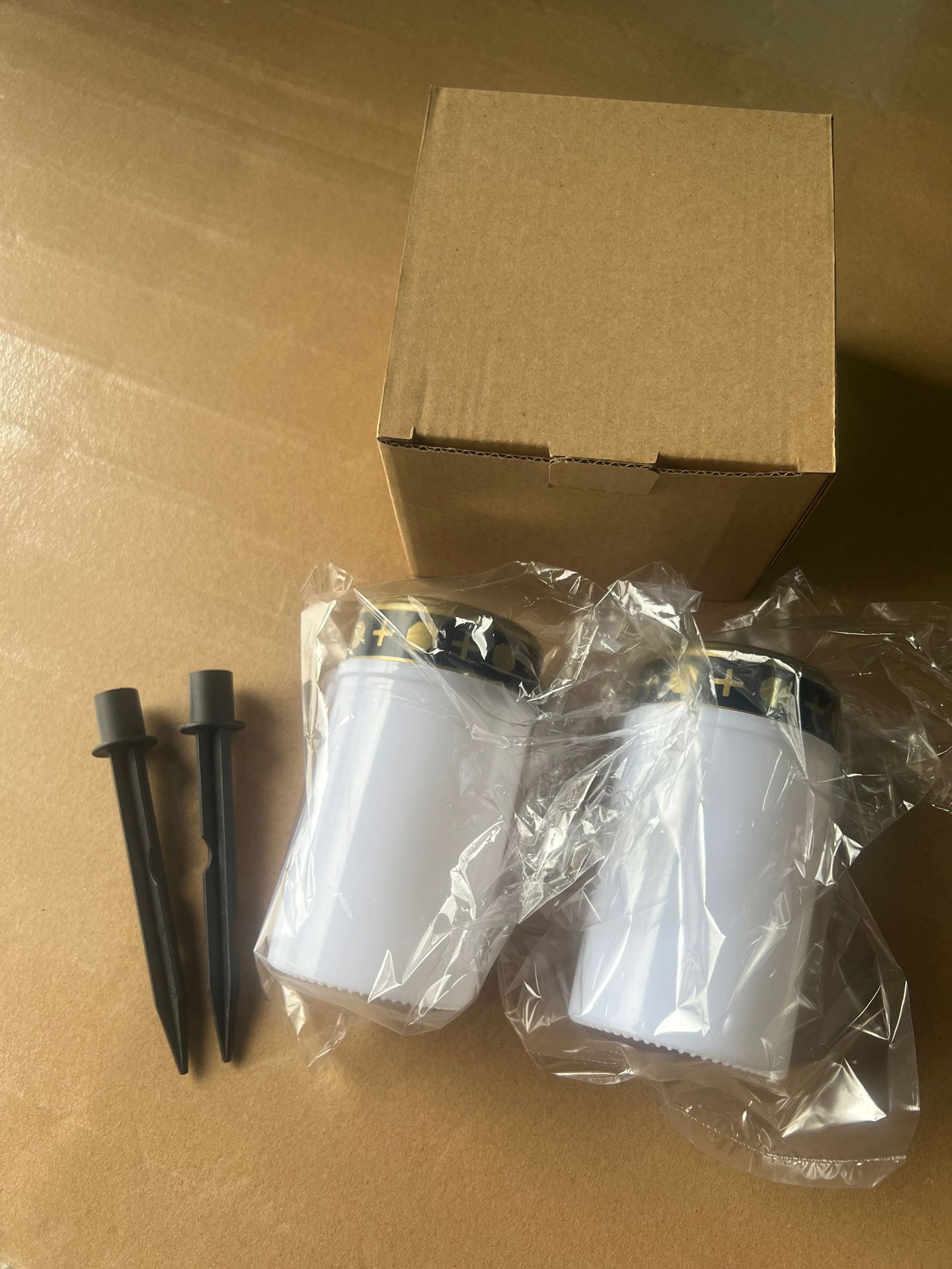 LED luz que acampa al aire libre impermeable solar luz de la vela cementerio dolor Memorial luz Amazon caliente DIY