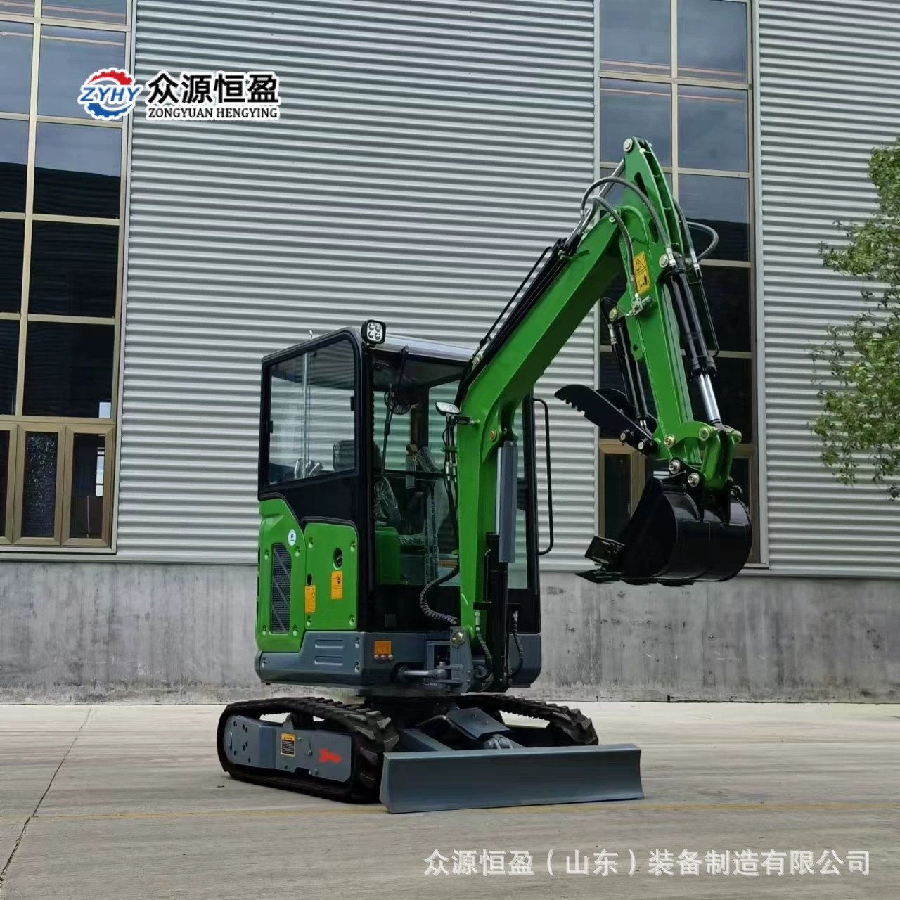 Экспортировано в Канаду 2,5 тонны гусеничного сельскохозяйственного экскаватора, микроэкскаватора для копки ям в плотинах, сельскохозяйственных угодьях и садах.