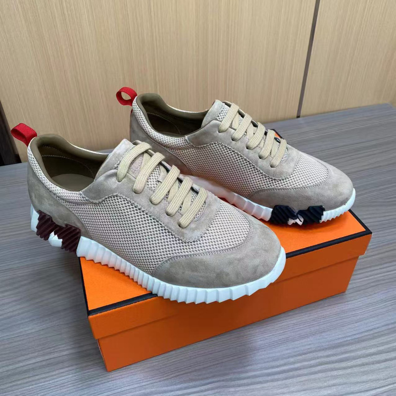 2025 New European Men's Casual Versatile Sneakers High-End Mesh Breathable Lace-Up Sneakers Trendy