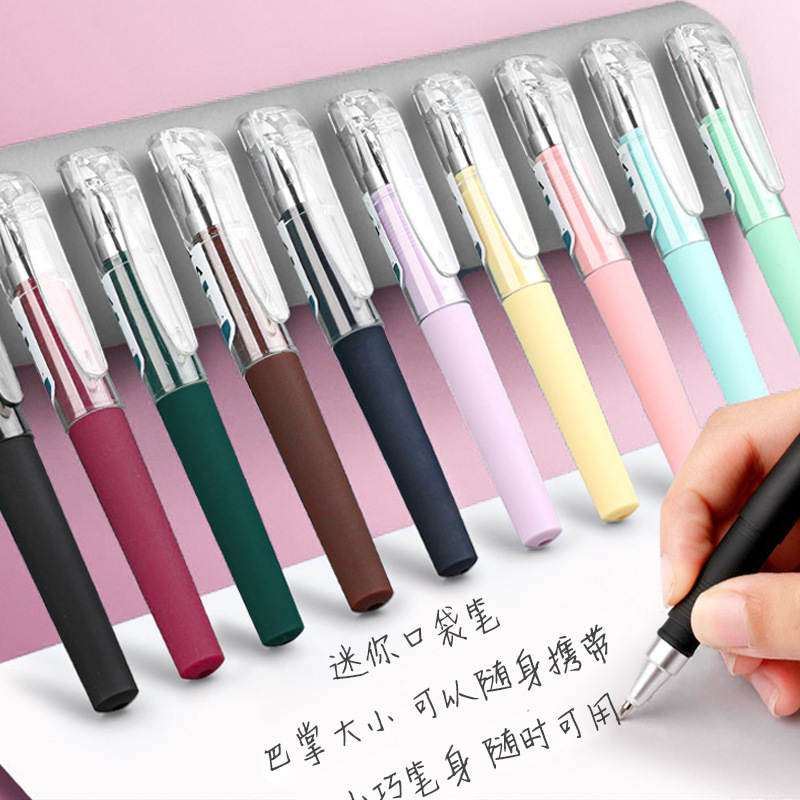 Simple Pocket Pen Student Learning Gel Pen Business Sign Pen Black Short Portable Mini Ink Pen Stationery Simple Pocket Pen Student Learning Gel Pen Business Sign Pen Black Short Portable Mini Ink Pen Stationery