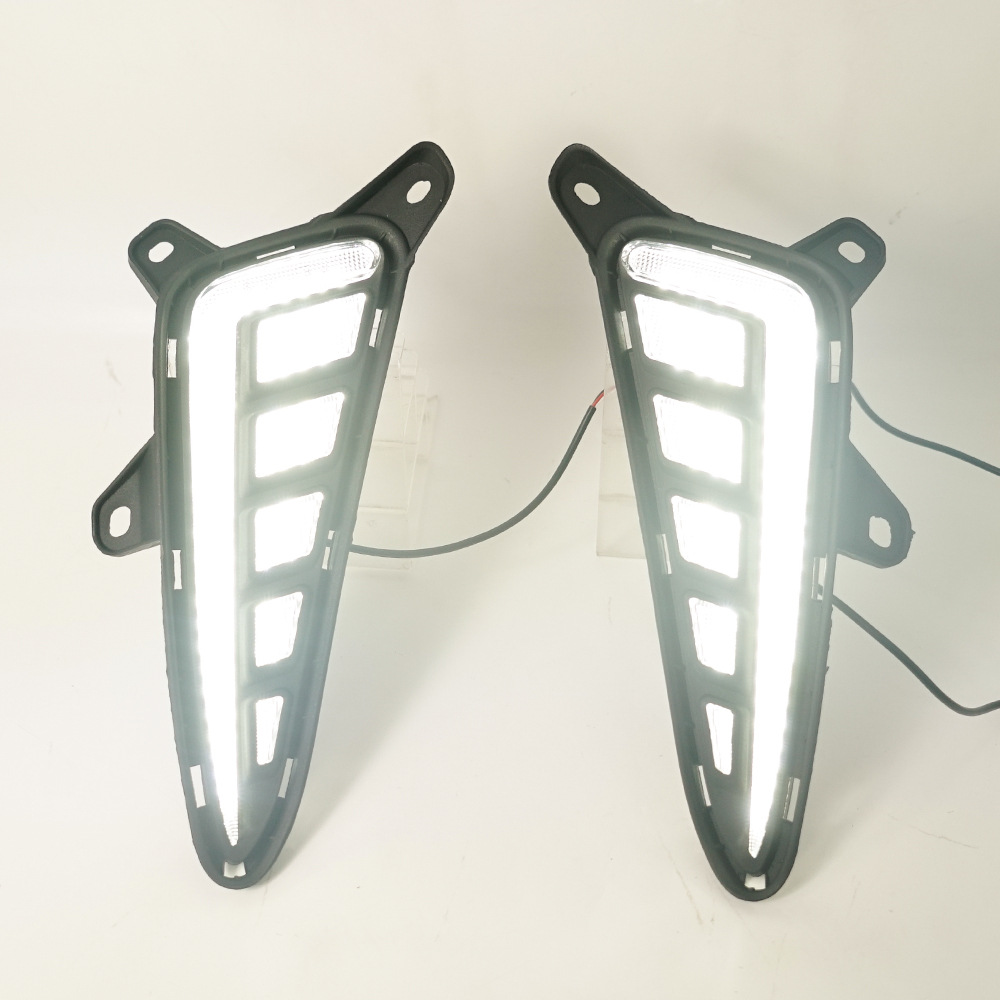 Adecuado para Toyota CHR luz diurna 17 años CHR luz diurna magia LED original Luz de niebla modificación image 3