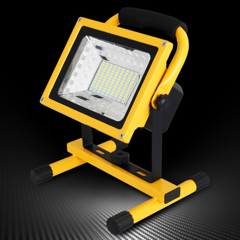 LED travel spotlight