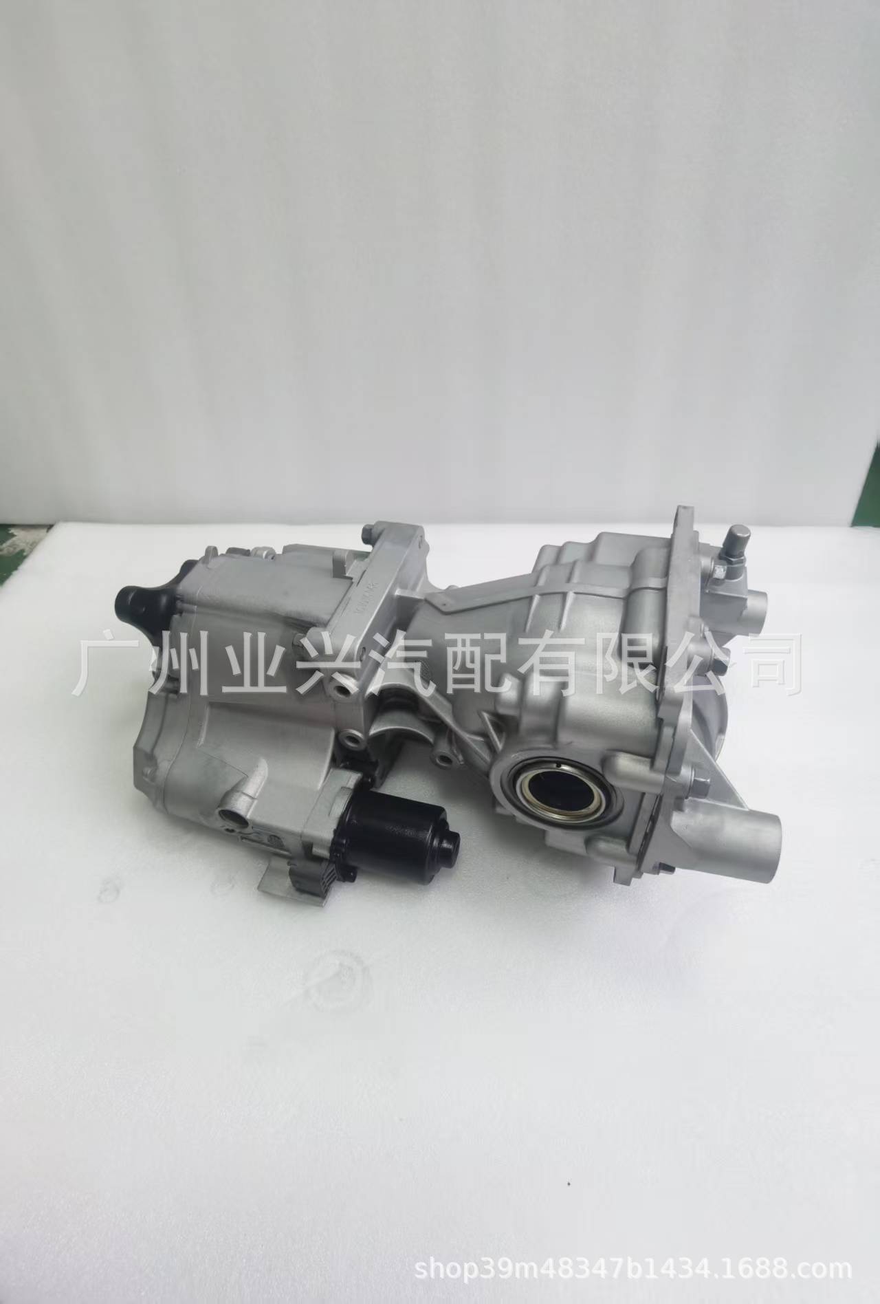 530003B500 Is Suitable for the Rear Differential Assembly of Hyundai Grand Santa Fe/New Santa Fe/Sorento