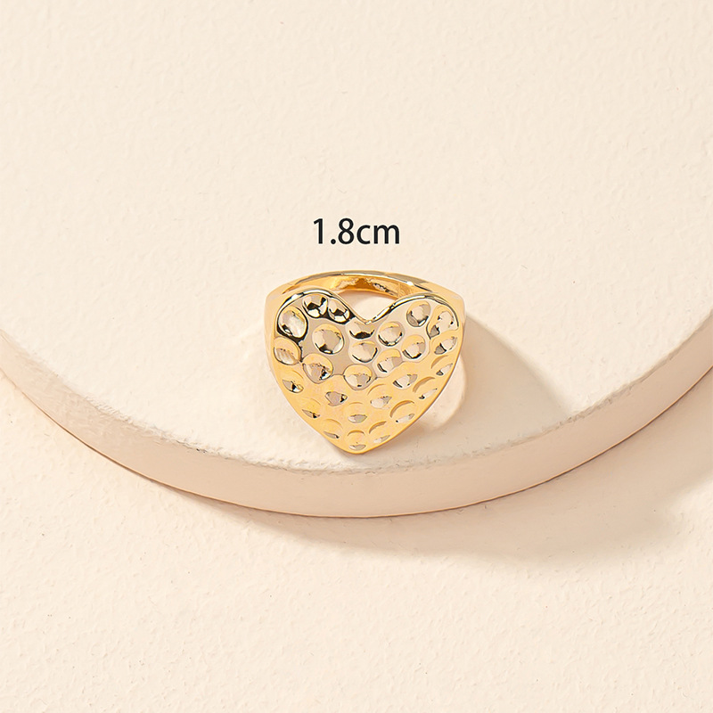 Korean Fashion Bump Heart-shaped Geometric Alloy Ring display picture 4