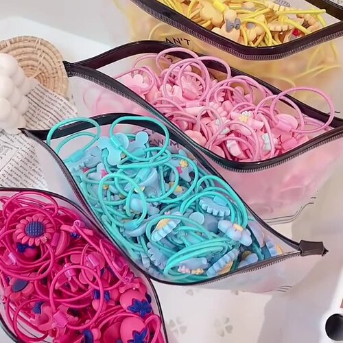 Super cute rubber band for children and babies. Small size does not hurt hair. Cartoon princess tiara hair rope for girls.