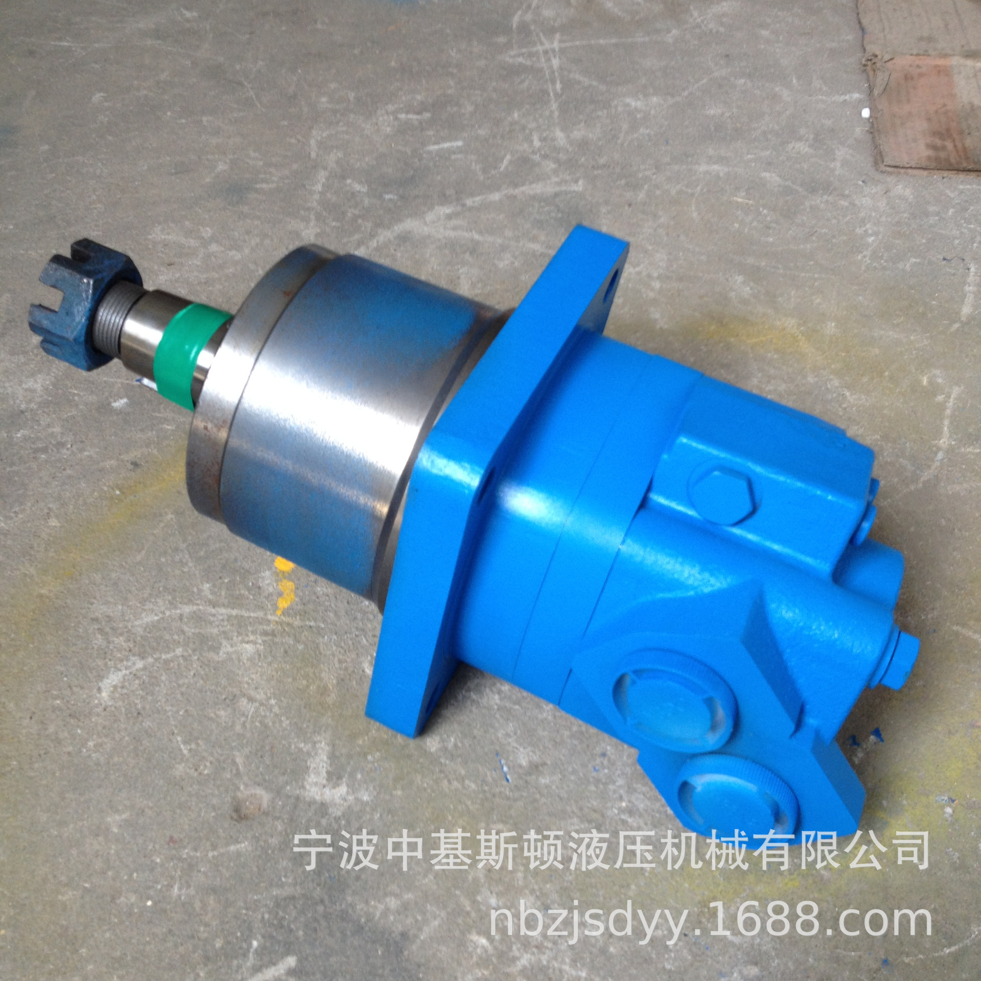 BM6W-390收割机橡胶车轮行走摆线液压马达