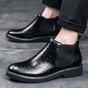 Cross-border 2023 large size European and American mid-high men's leather boots autumn and winter New pointed short tube Chelsea boots large size shoes