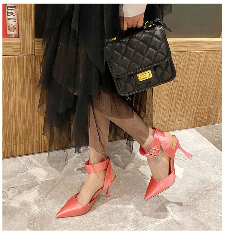 Baotou Slim Sandalen für 2024 Frühling/Sommer Neue Koreanische Ausgabe Spitz Mitte Eine Linie Schnalle Zurück Air High Heel Damen_voghion.com
