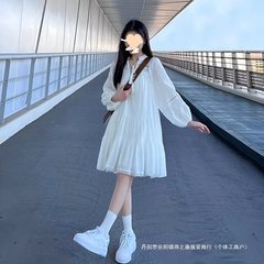 小个子镂空法式拼接短袖连衣裙温柔夏季白色黑色宽松裙子短裙