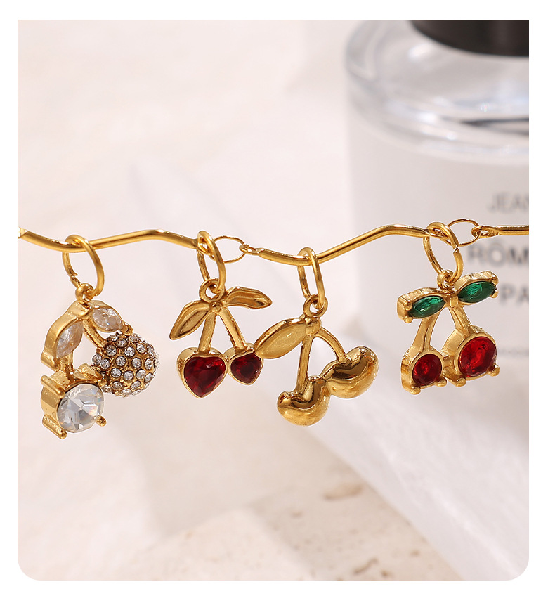 Retro, Classic Style Style 1 Piece 304 Stainless Steel PVD Coated Real Gold Plated Maple Leaf Cherry Polished Pendant