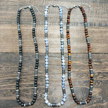 �羳���N��ʿ����ʯ�{�cʯ�����朚W���r��С���ٴ��ɫ�i���