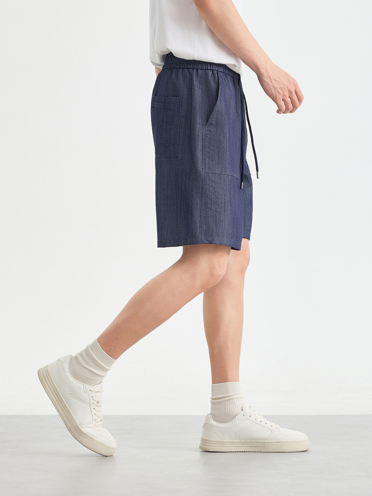 Quần short nam kaki cạp chun dáng 5 phân phong cách hiện đại — đen