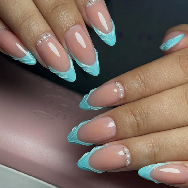New Green Almond-Shaped Gel Nail Tips, Pure Desire Style Fake Nails, 24 Pieces, Removable Nail Art
