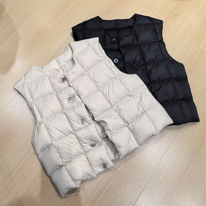 Round Neck Tofu Block down Jacket Vest Women's Short Fashionable Style 90 White Duck down Small down Vest