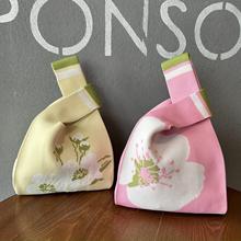 新款小清新花朵针织单肩手提包百搭通勤出街大容量托特包手腕包女