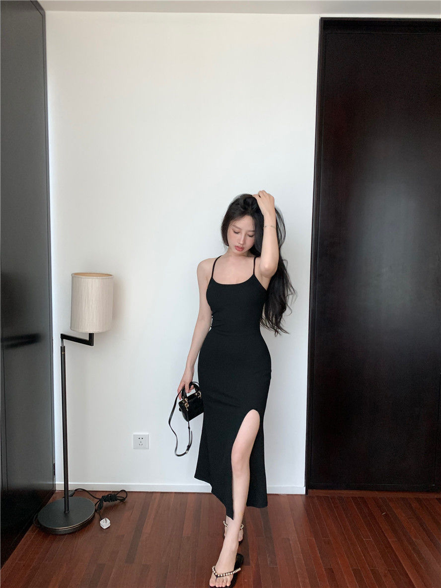 Sexy Backless dress Women's Summer 2024 New Arrival French Style Retro Slim-Fit Slimming Strap Bag Hip Sling Skirt
