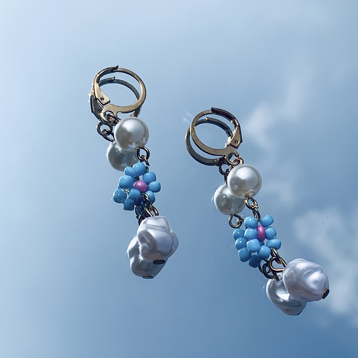 Boucles d'oreilles en forme de marguerite, perles de riz, fraîches et polyvalentes, de style minimaliste, imitant les perles, boucles d'oreilles en forme de fleur de niche_voghion.com