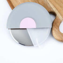 不锈钢披萨刀 圆形滚轮介饼刀 厨房工具 带盖披萨轮刀 披萨切