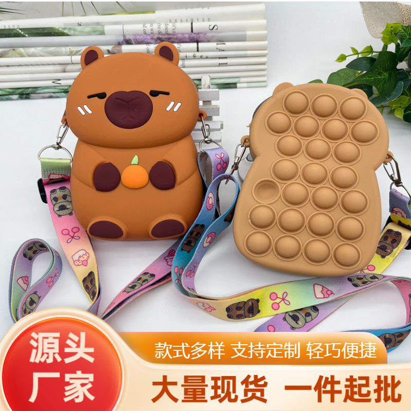 Internet Celebrity Capibala Children's Silicone Coin Purse Versatile Stress-Relief Small Wallet Cute Capybara Student Crossbody Bag
