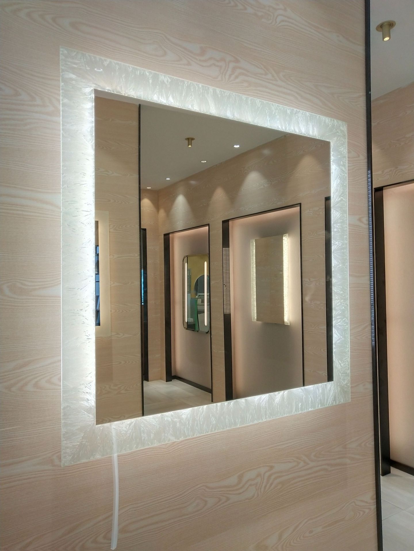 現貨UL方形酒店智能鏡子浴室鏡衛生間壁挂衛浴鏡燈鏡led化妝鏡