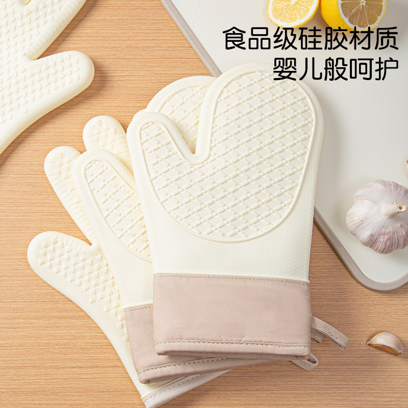 Oven Insulation Gloves, Anti-Scalding Gloves, Microwave Oven Anti-Slip Thickeneded Cotton Insulation Gloves, High Temperature Resistant Baking Gloves