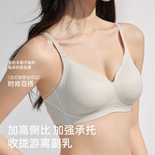 �ļ�����ɣ��˿������͸�����޺����·۵�Һ��£�޸�Ȧ����������