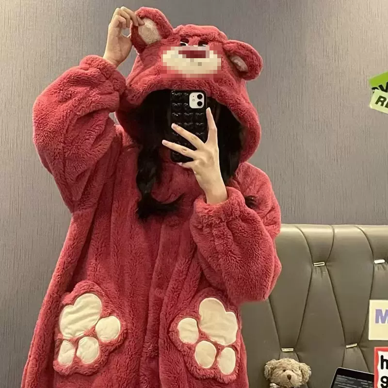 冬季可爱草莓熊睡袍女加绒加厚长款珊瑚绒睡衣外穿卡通保暖家居服