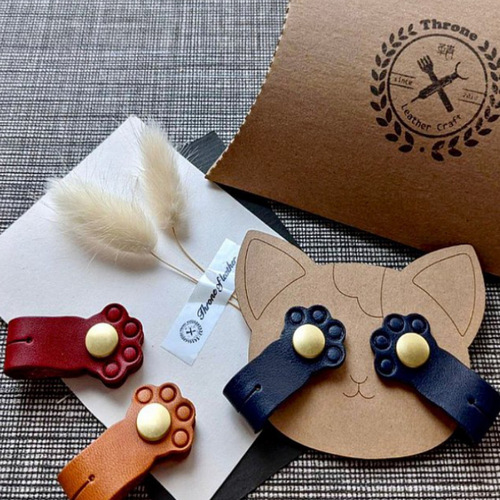 Cross-border Cute Cat Claw Style Buckle Cable Winder Headphone Data Cable Organizer Leather Portable Cable Buckle