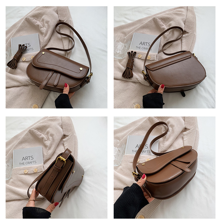 Niche Bag Female 2021 New Fashion Casual One-shoulder Messenger Texture Underarm Bag Commuter Bag display picture 15