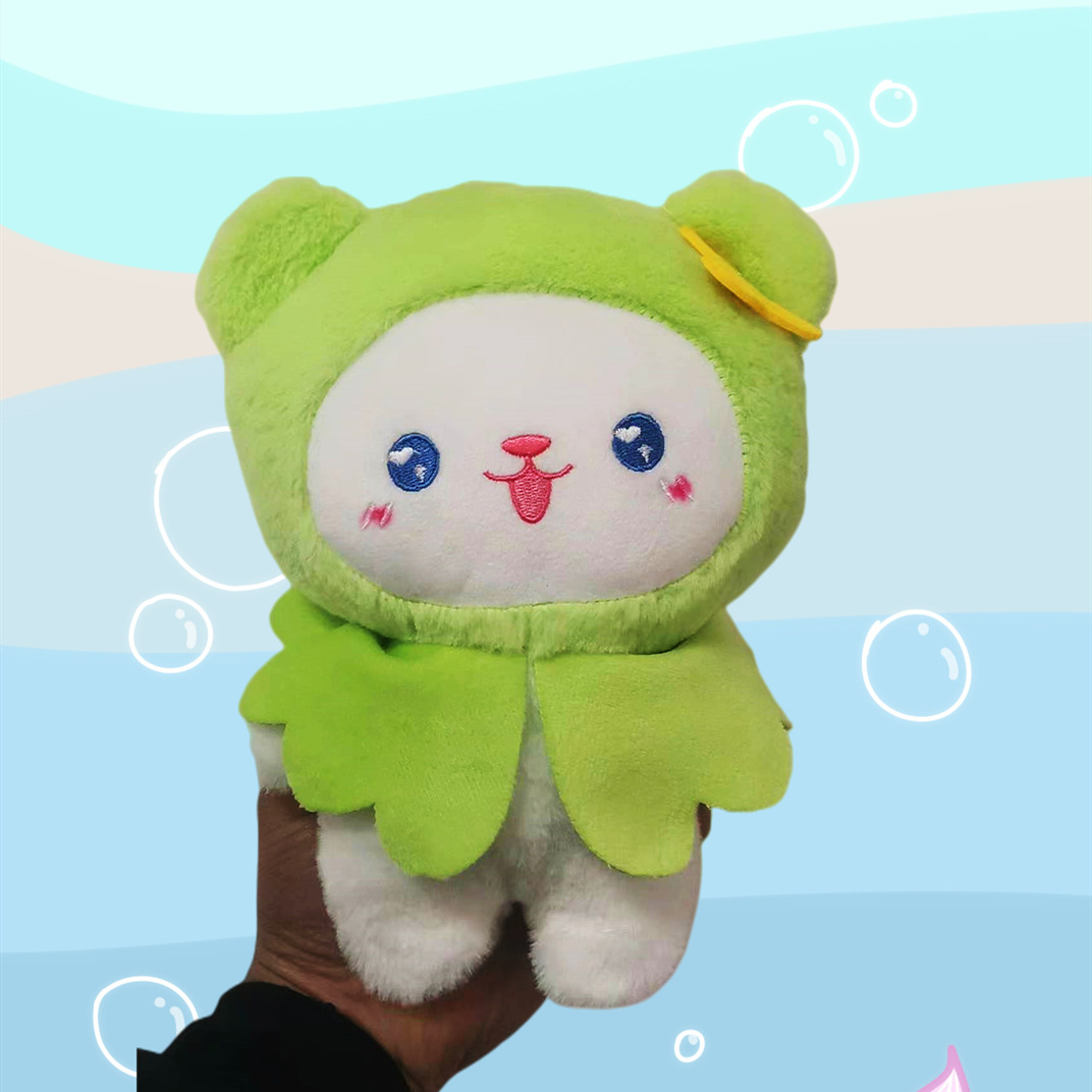 Trench coat, green doll