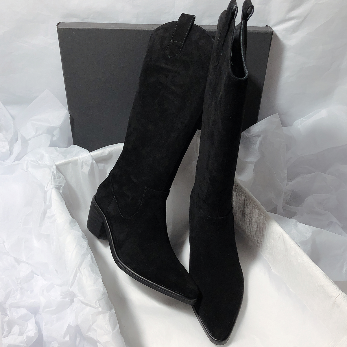 Black (single lining)