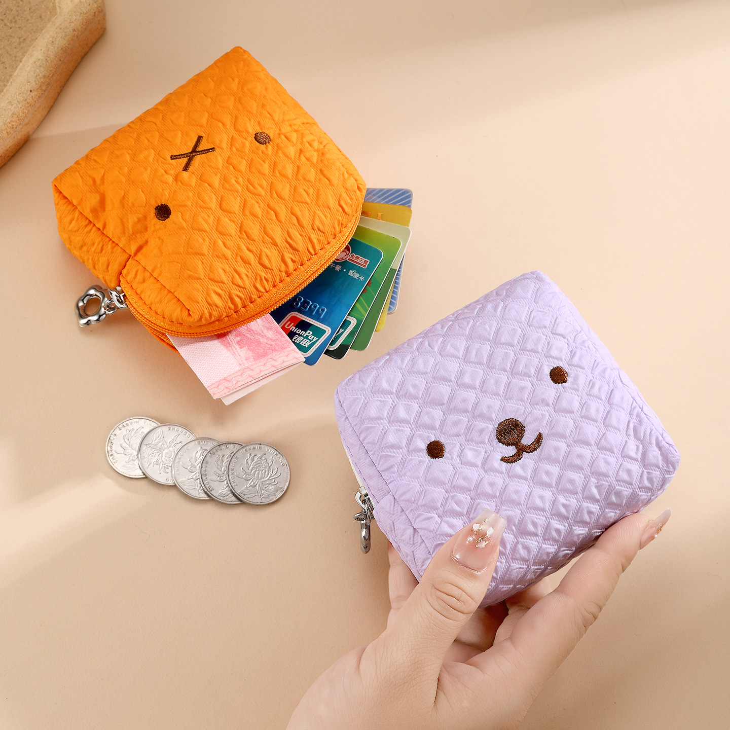 Nuevo tipo de bolso de tela simple bolso de almacenamiento portátil lindo bolso de cambio suave bolso de tarjetas bolso de maquillaje lápiz labial