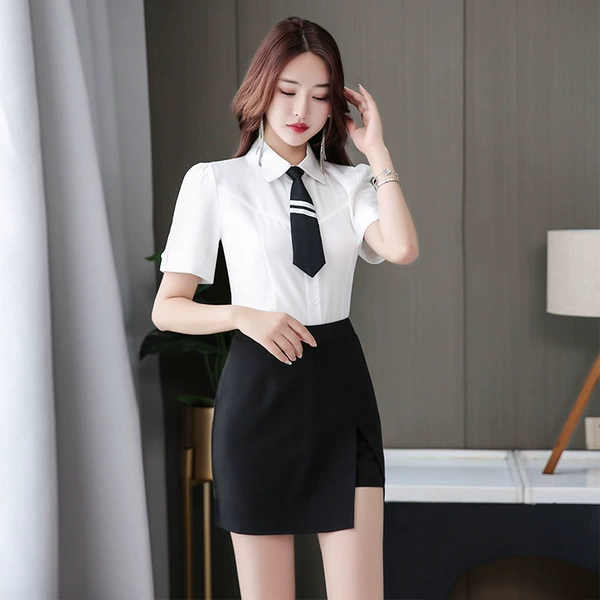 Black set, tie
