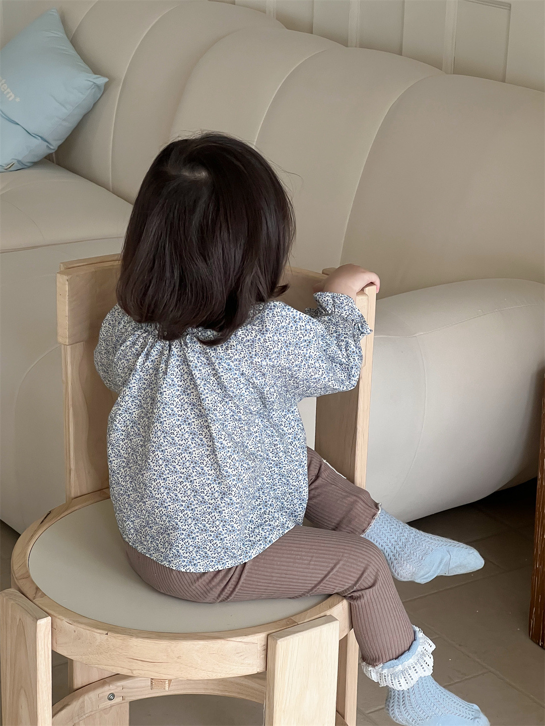 Conjunto de Dos Piezas de Ropa Otoñal para Niñas 2026, Estilo Coreano, Camisa con Estampado Floral y Leggings