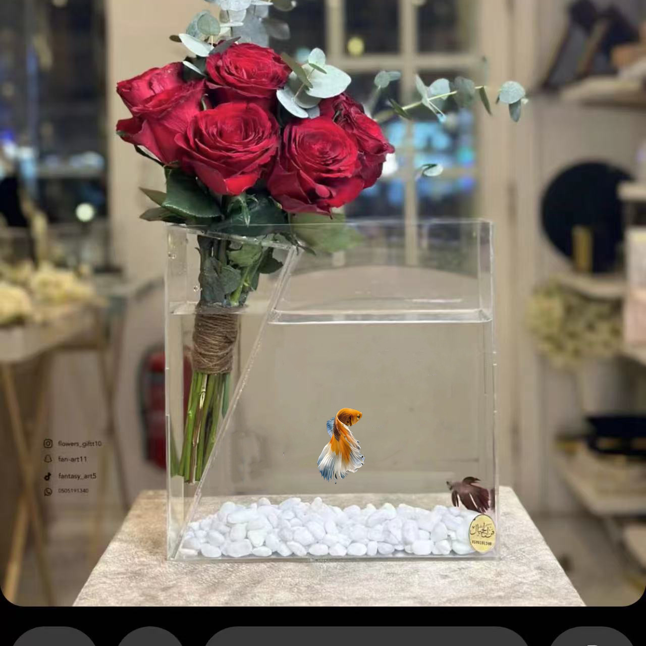 跨境透明亚克力花瓶高级感加工有机玻璃鱼缸插花盒一体水培鲜花盒