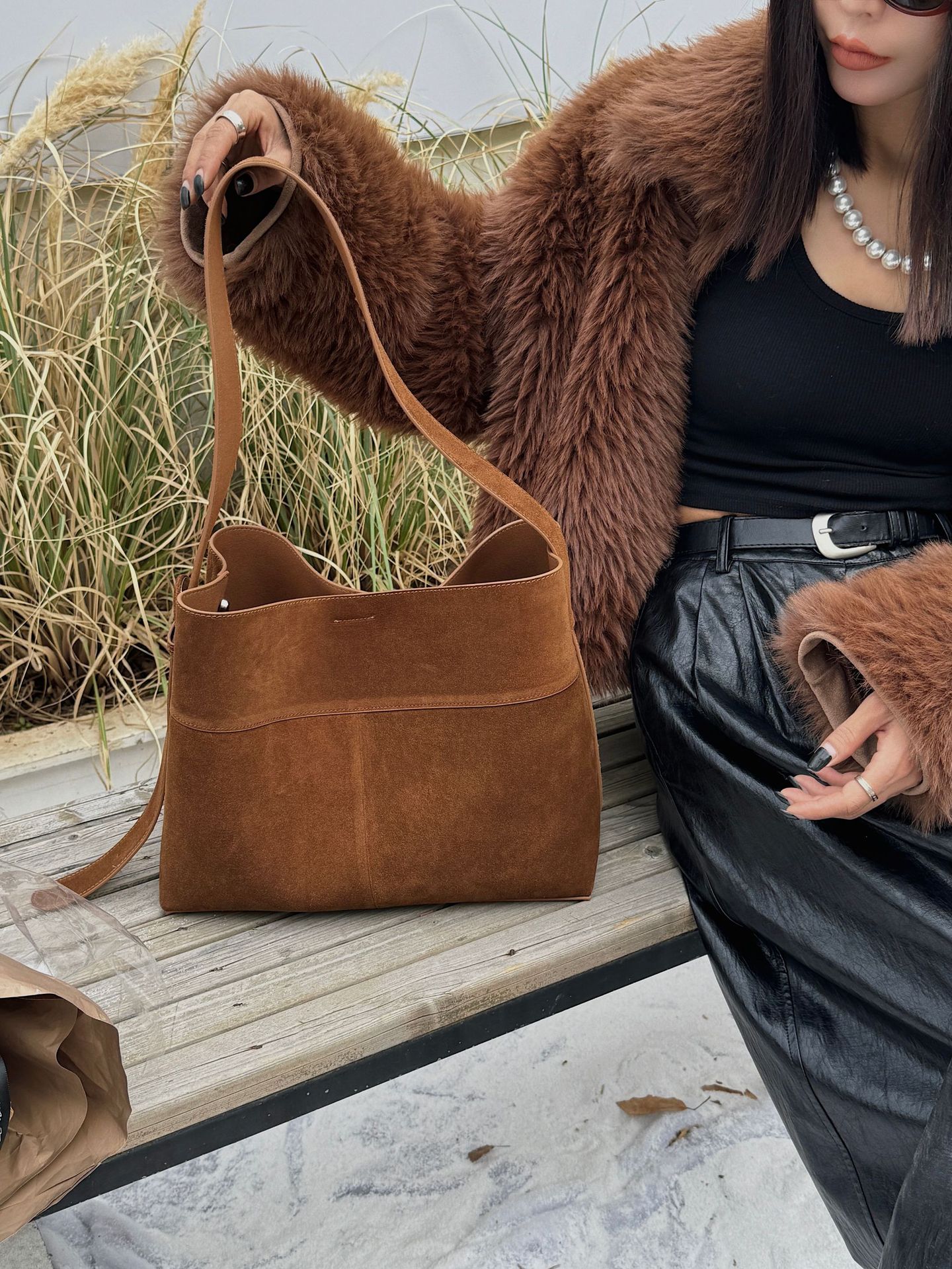 황금 다크 브라운