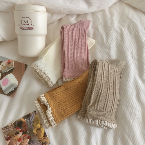 Solid color lace twist socks women's mid-calf socks ins trendy cotton socks spring and autumn jk Japanese cute autumn and winter girls' growth socks